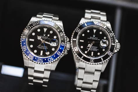 black rolex gmt vs submariner|rolex sub pepsi.